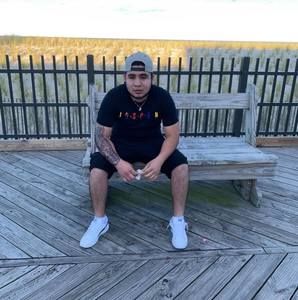 Meet your Posher, Javier